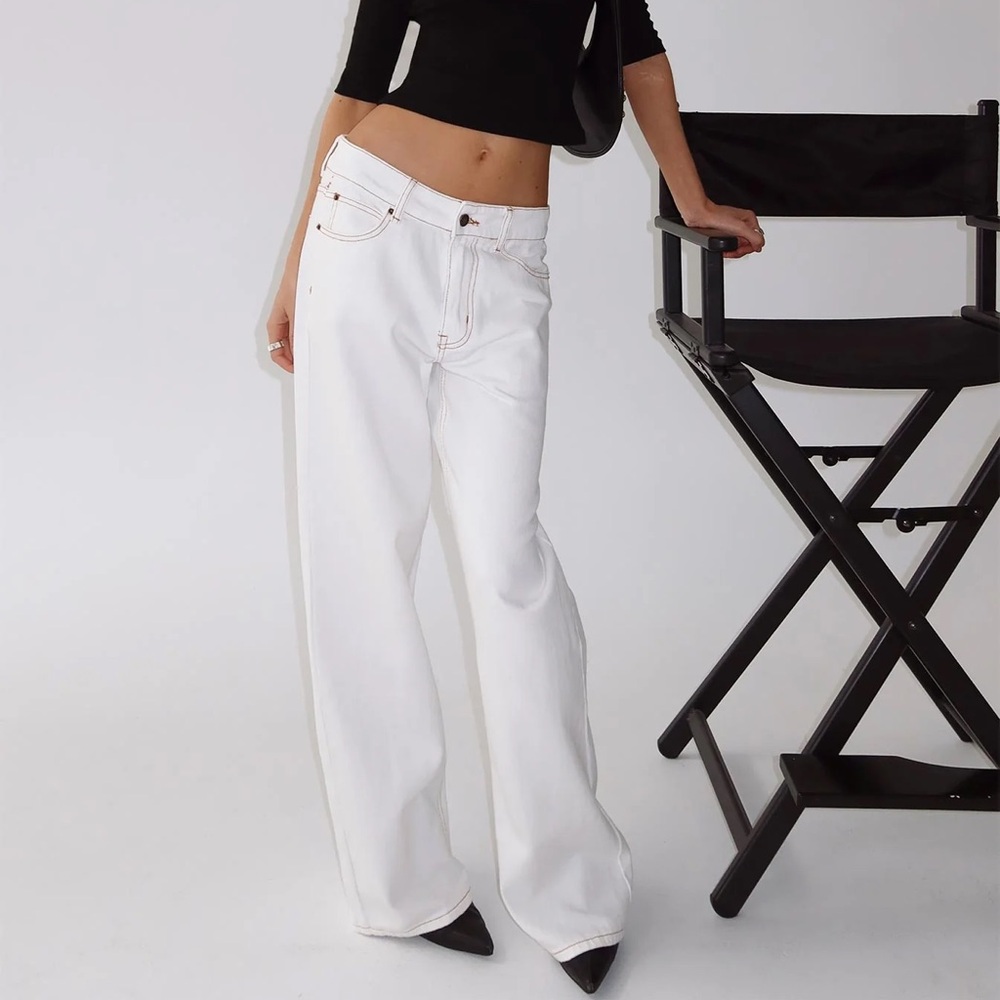 Lioness White Top Model Low Rise Straight Leg Jeans Porcelain